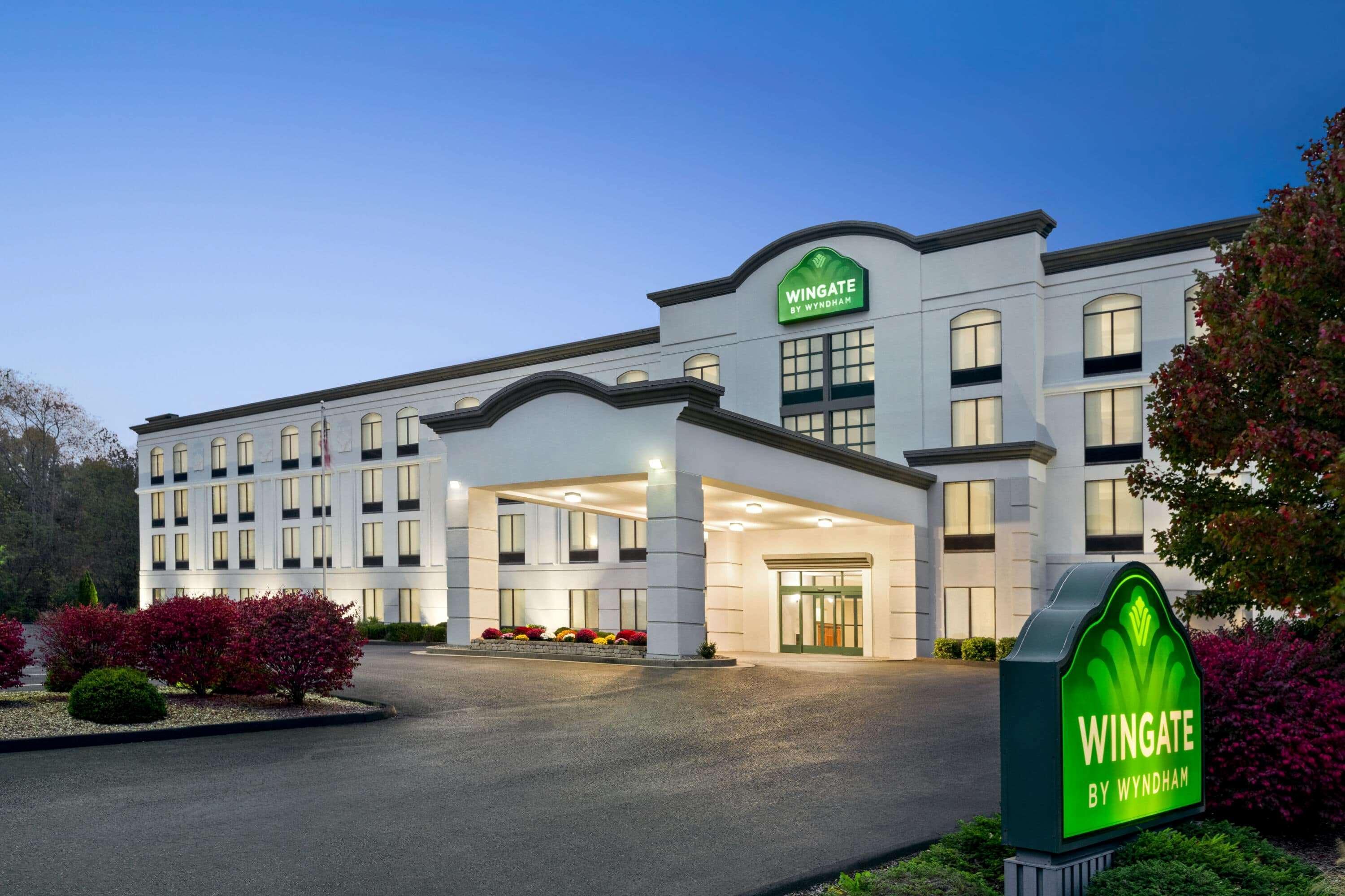 Hotel Wingate By Wyndham Bridgeport Clarksburg Exterior foto