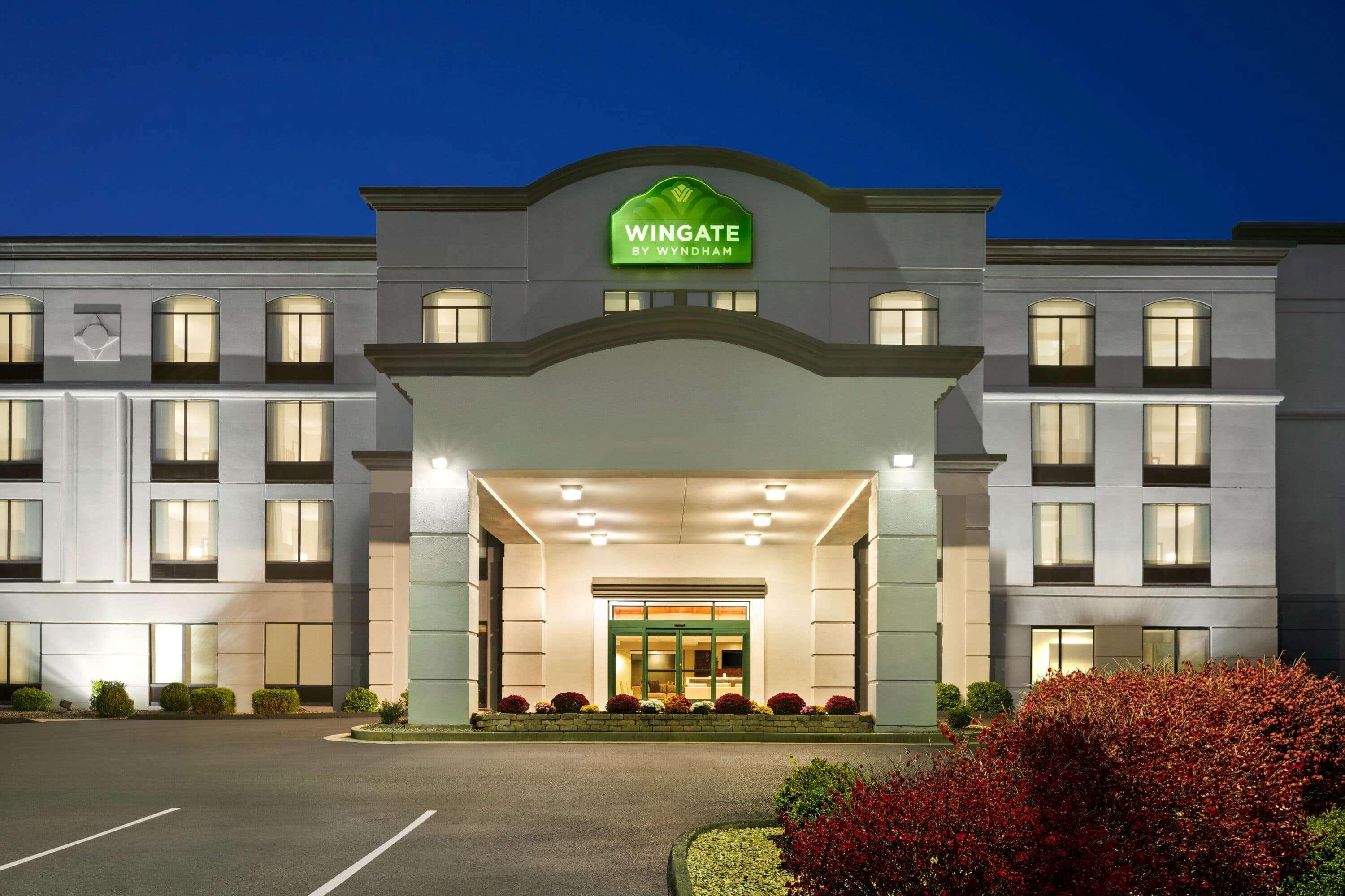 Hotel Wingate By Wyndham Bridgeport Clarksburg Exterior foto